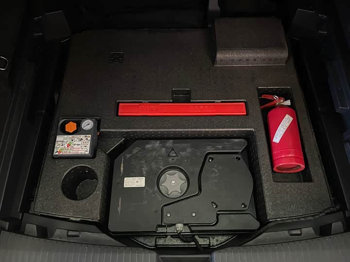 Фото 19 - Nissan X-Trail