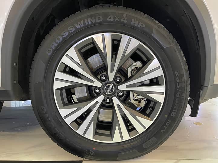 Фото 22 - Nissan X-Trail