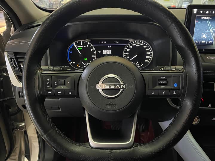 Фото 8 - Nissan X-Trail