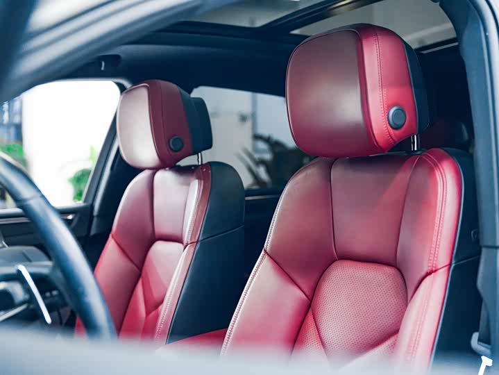 Фото 11 - Porsche Macan