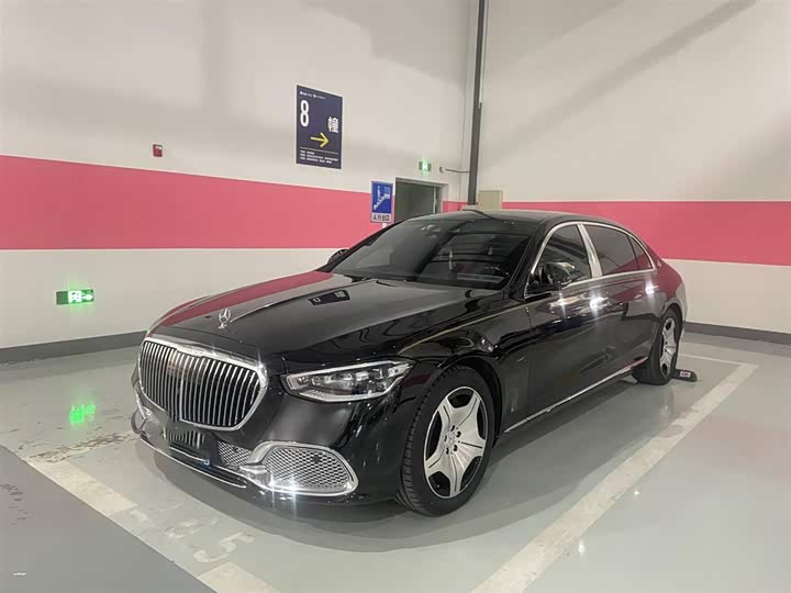 Фото 1 - Mercedes-Benz Maybach S-Class