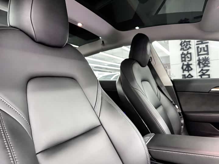 Фото 5 - Tesla Model 3