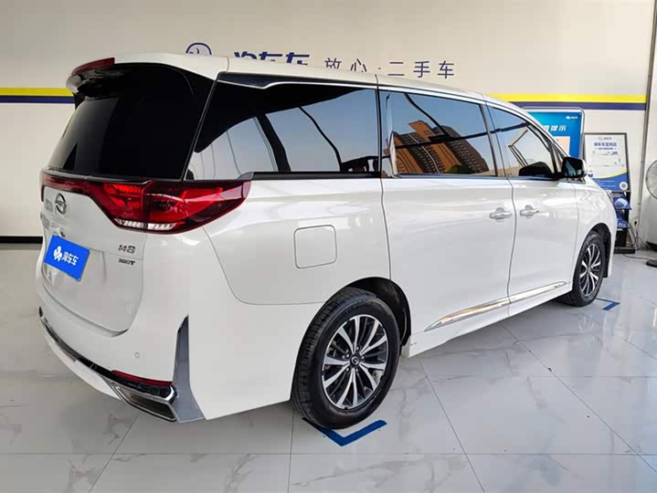 Фото 3 - GAC Trumpchi M8