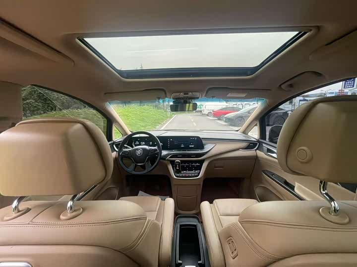 Фото 5 - Buick GL8 ES