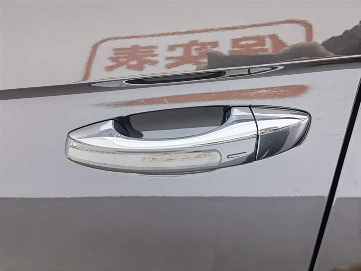 Фото 18 - Volkswagen Tayron