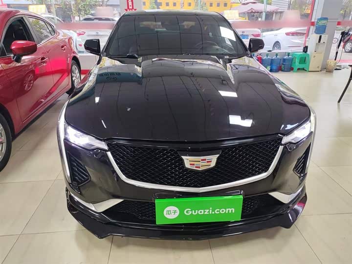 Фото 3 - Cadillac CT4