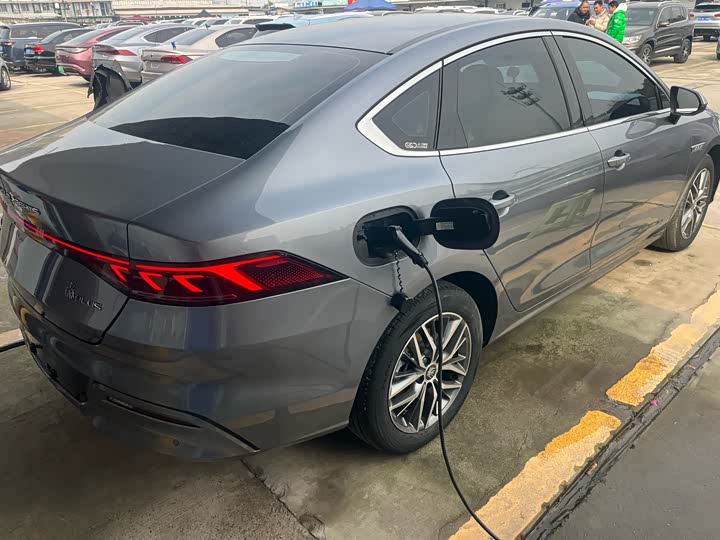 Фото 28 - BYD Qin Plus