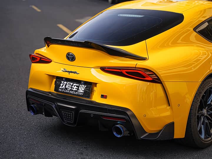 Фото 5 - Toyota Supra