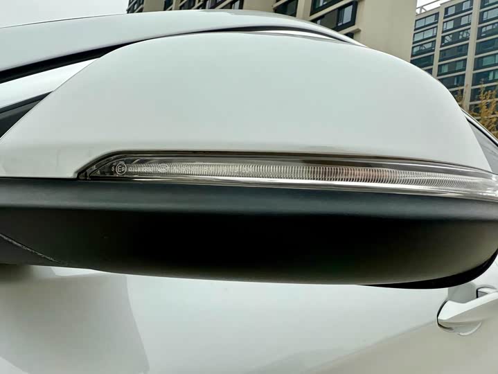 Фото 6 - BMW 1 Series