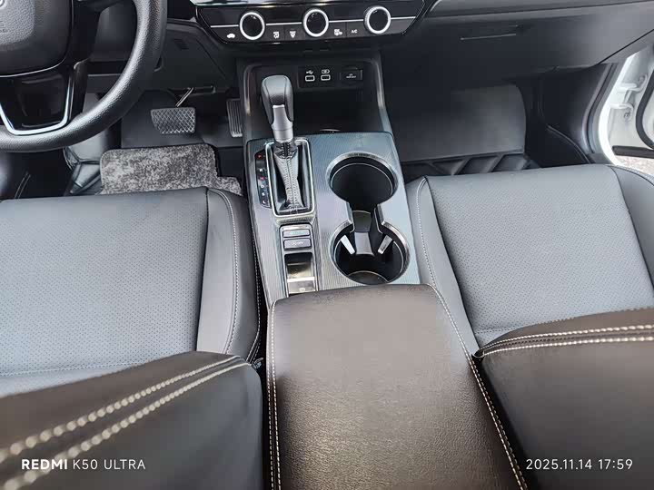 Фото 13 - Honda Civic