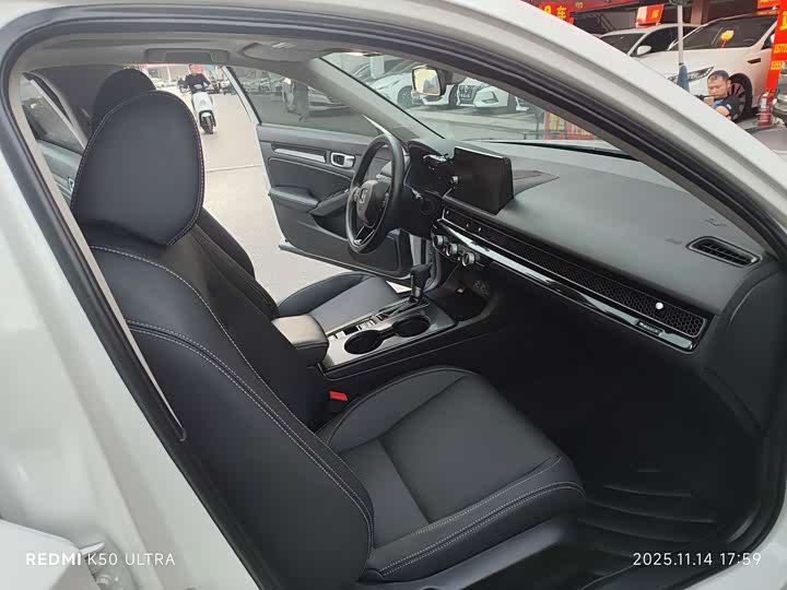 Фото 9 - Honda Civic