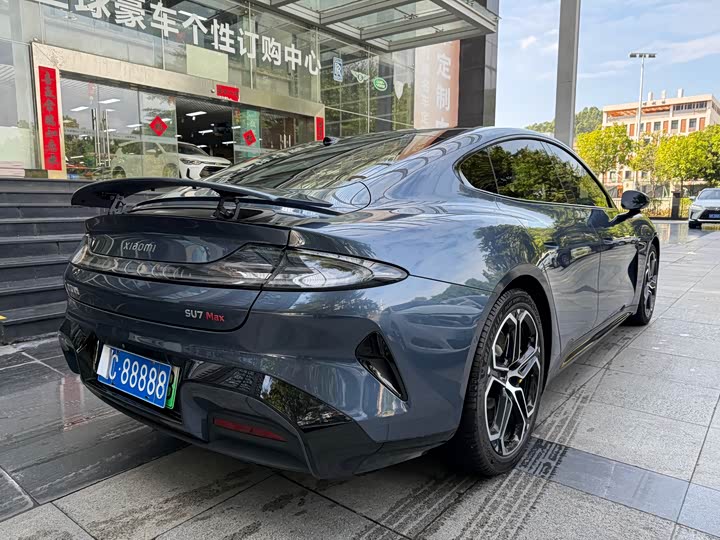 Фото 9 - Xiaomi SU7