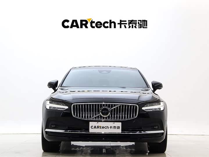 Фото 2 - Volvo S90
