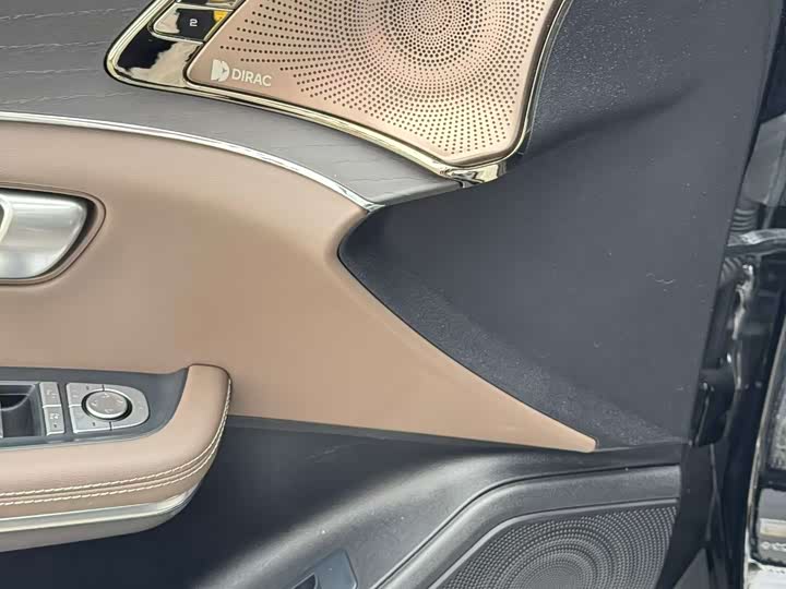 Фото 7 - BYD Han