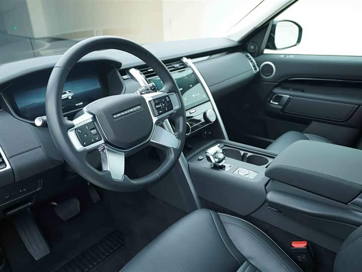 Фото 10 - Land Rover Discovery