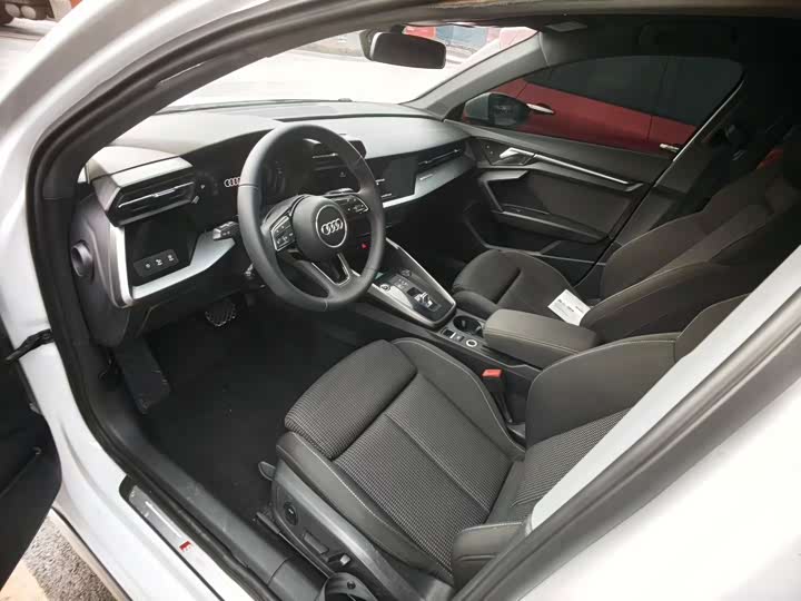 Фото 5 - Audi A3