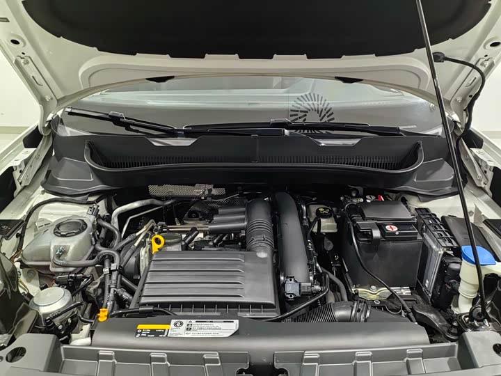 Фото 19 - Volkswagen T-Cross