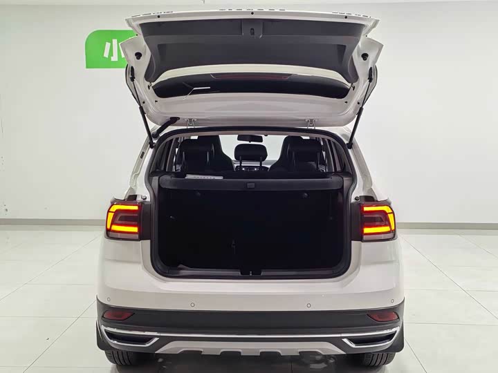 Фото 7 - Volkswagen T-Cross