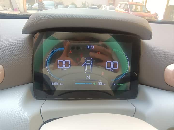 Фото 12 - Leapmotor T03