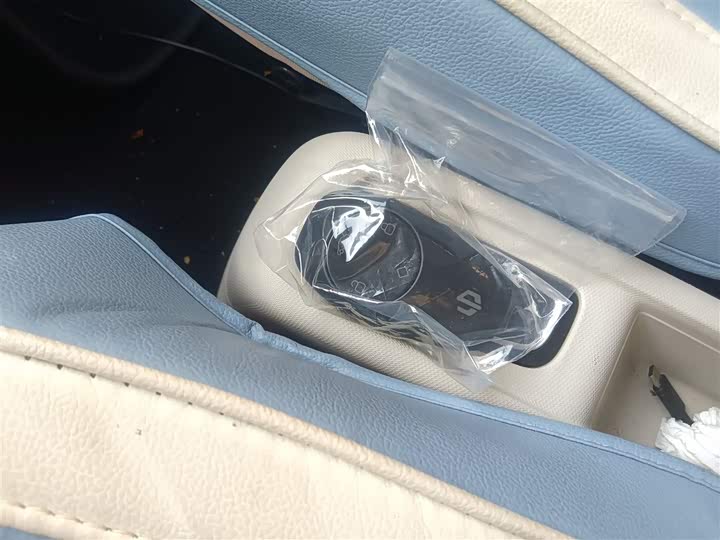 Фото 9 - Leapmotor T03