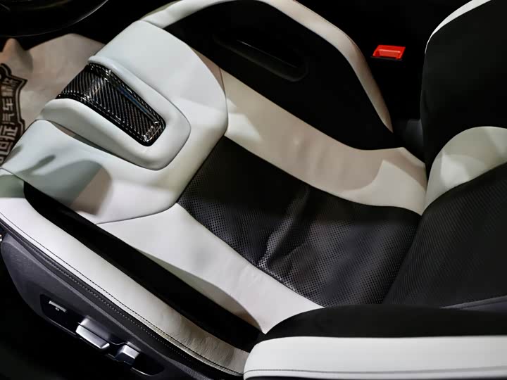 Фото 10 - BMW M3