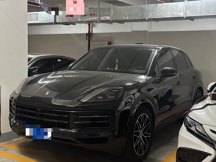 Фото 1 - Porsche Cayenne