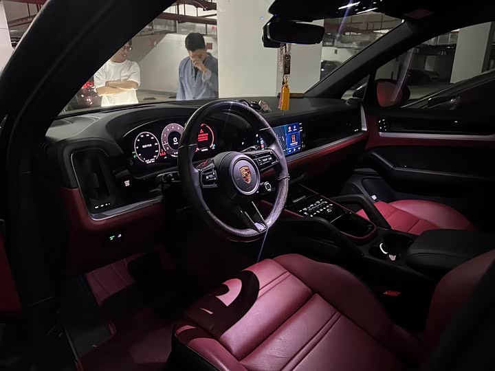 Фото 4 - Porsche Cayenne