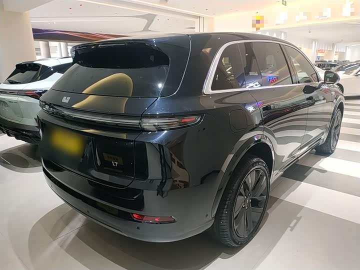 Фото 7 - LiXiang L7