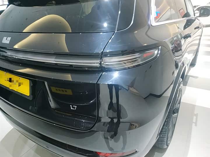 Фото 8 - LiXiang L7