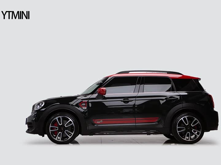 Фото 2 - Mini Countryman JCW