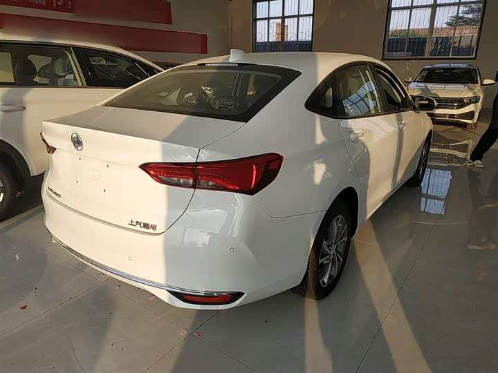 Фото 7 - Buick Verano