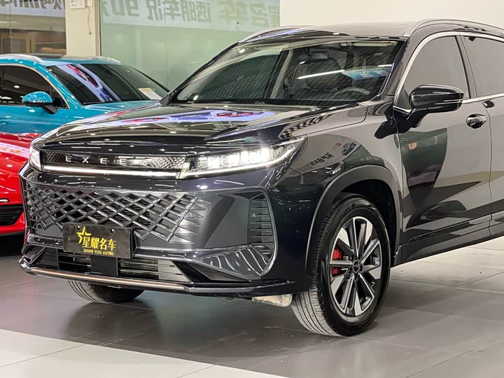 Фото 9 - Exeed LX