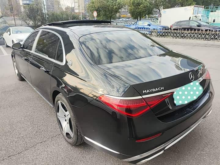 Фото 3 - Mercedes-Benz Maybach S-Class