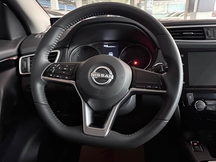 Фото 14 - Nissan Qashqai