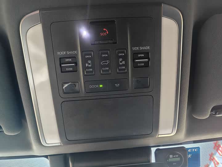 Фото 17 - Toyota Alphard