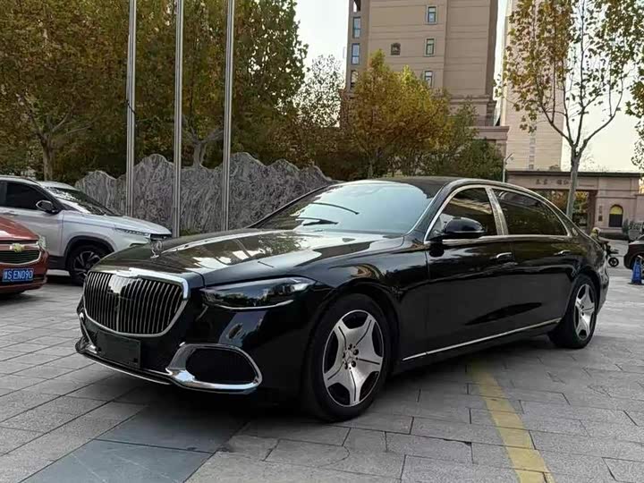 Фото 1 - Mercedes-Benz Maybach S-Class