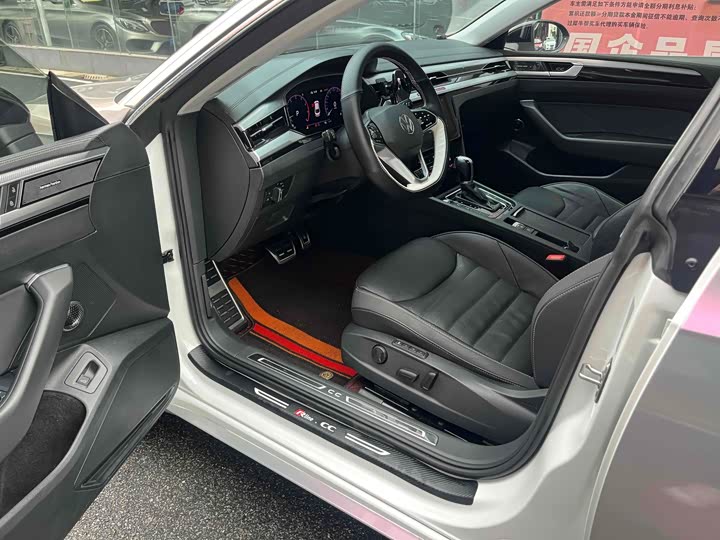 Фото 7 - Volkswagen CC