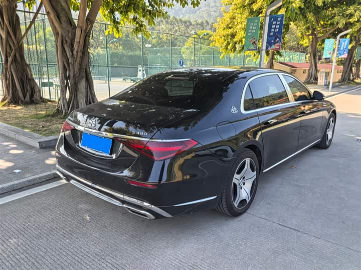 Фото 4 - Mercedes-Benz Maybach S-Class