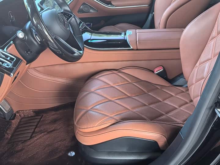 Фото 8 - Mercedes-Benz Maybach S-Class