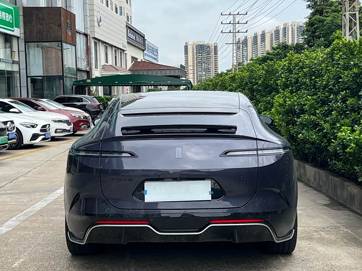 Фото 4 - Avatr 12