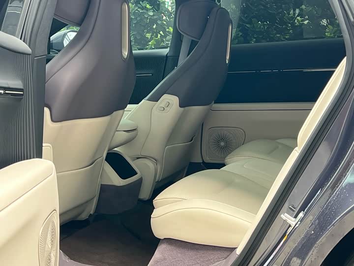 Фото 7 - Avatr 12