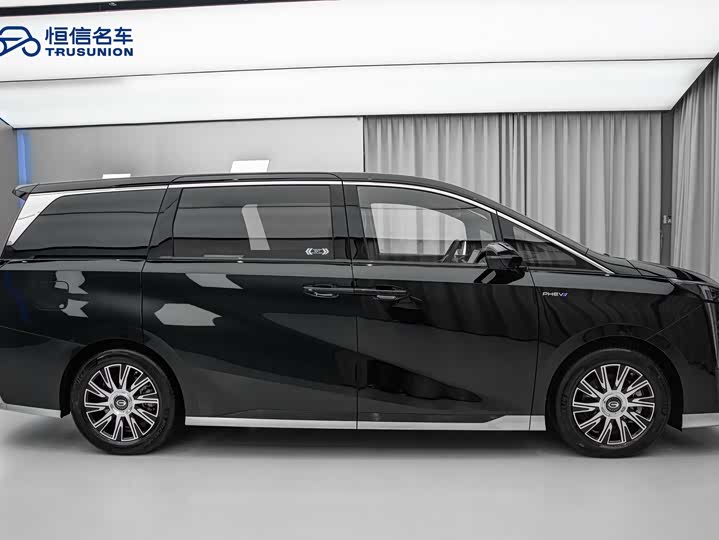 Фото 4 - GAC Trumpchi E9