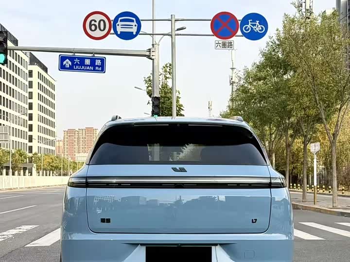 Фото 4 - LiXiang L7