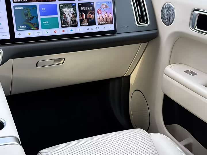 Фото 7 - LiXiang L7