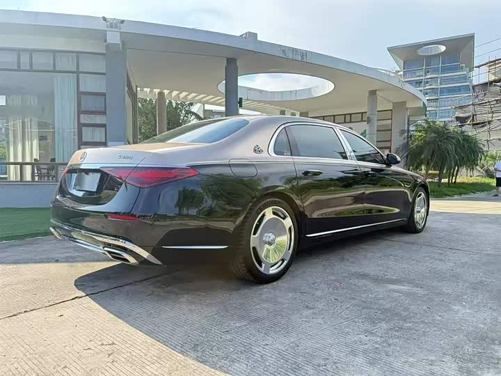 Фото 6 - Mercedes-Benz Maybach S-Class