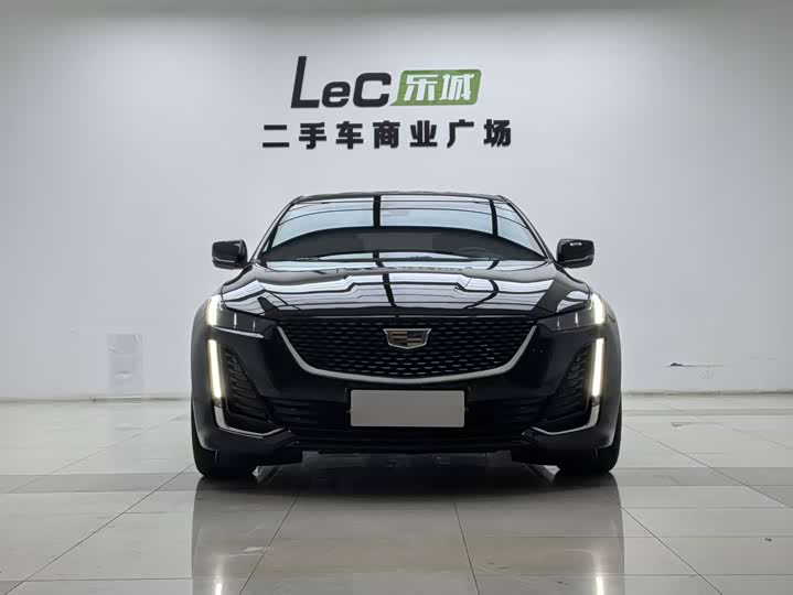 Фото 2 - Cadillac CT5