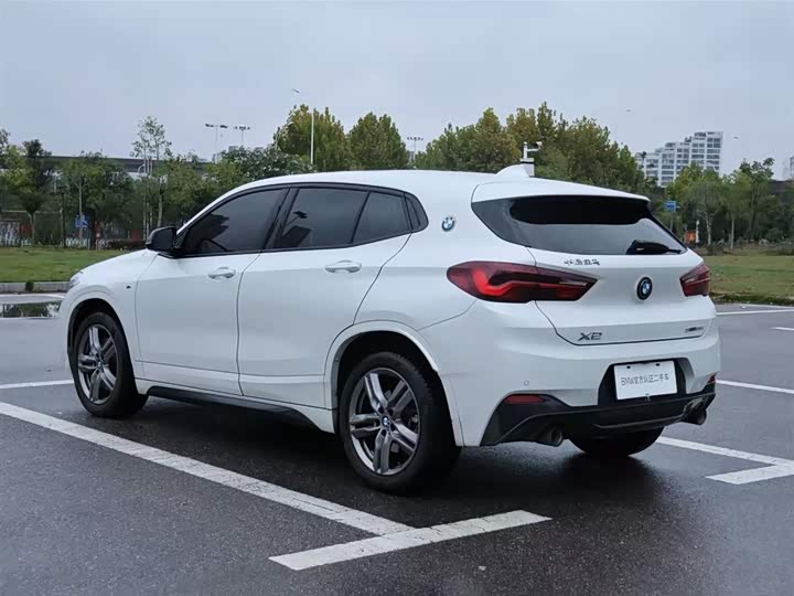Фото 9 - BMW X2