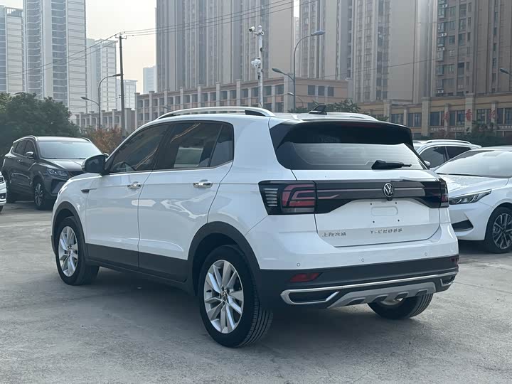 Фото 9 - Volkswagen T-Cross