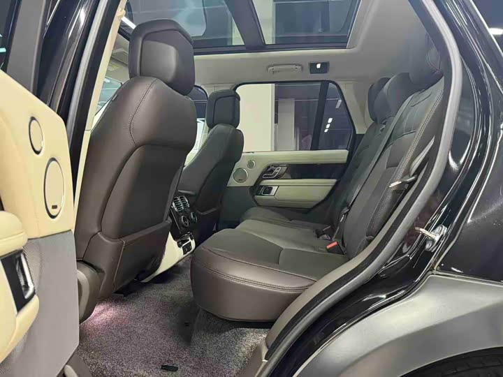 Фото 11 - Land Rover Range Rover