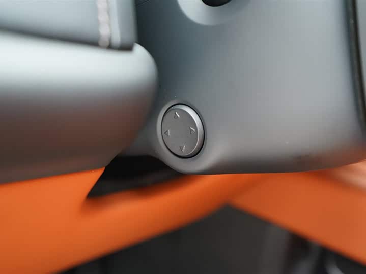 Фото 8 - LiXiang L8